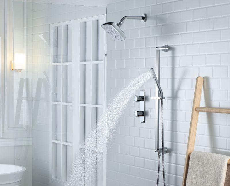 /media/Collection-Page-Images/Flusso-Serie-230-Shower-Set-Chrome.jpg_ALT